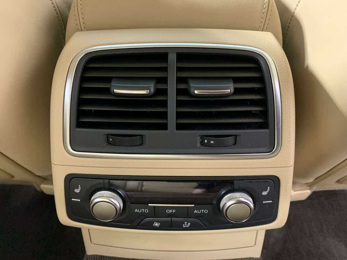 Купить Audi A6, 2011, 159 274 км, фото №18