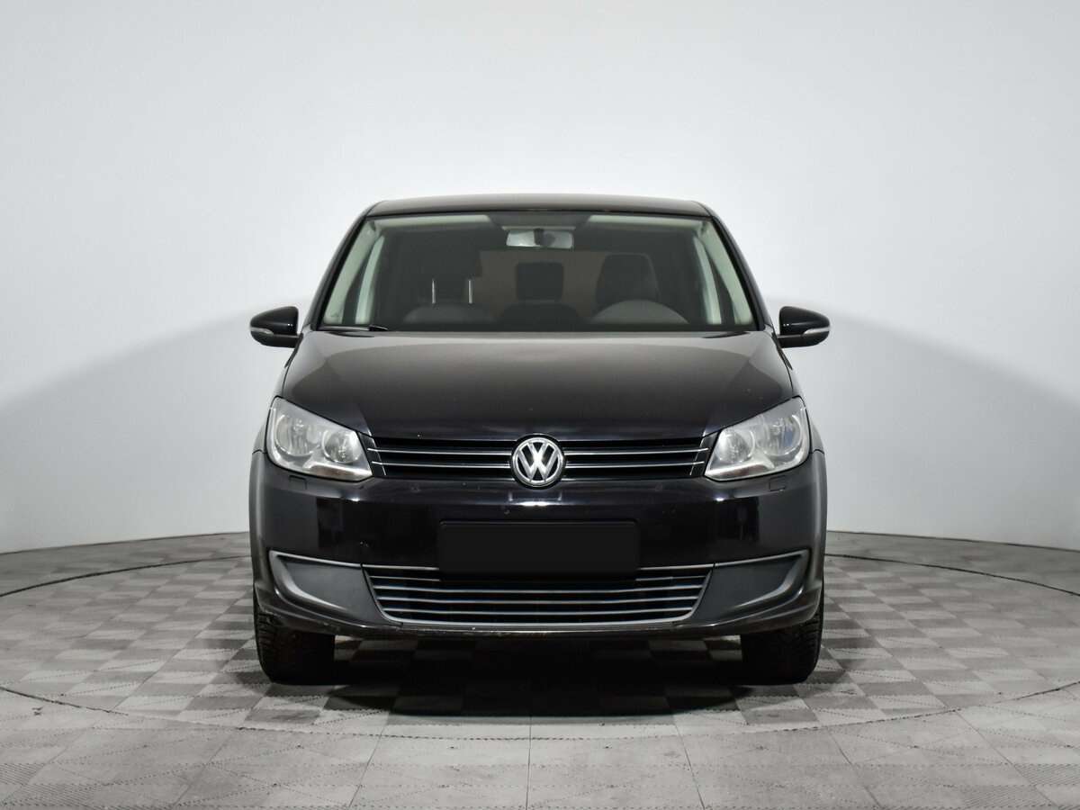 Купить Volkswagen Touran, 2010, 233 470 км, фото №2