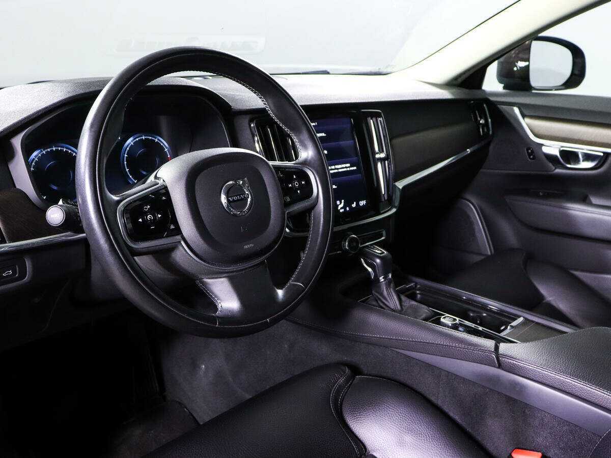 Купить Volvo V90 Cross Country, 2018, 110 693 км, фото №12