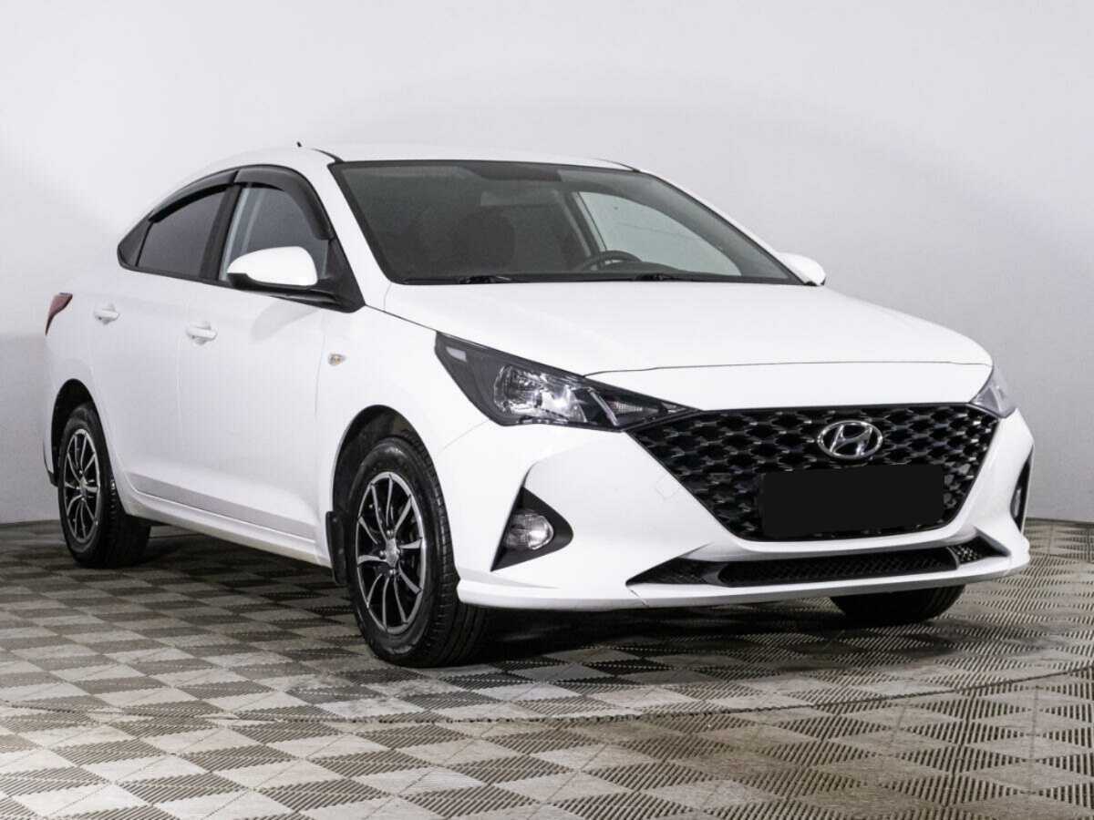 Купить Hyundai Solaris, 2021, 67 382 км, фото №3