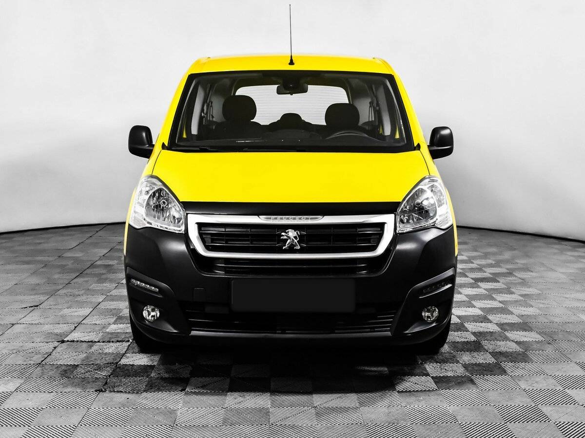 Купить Peugeot Partner Crossway II Рестайлинг 2, 2021, 16 000 км, фото №2