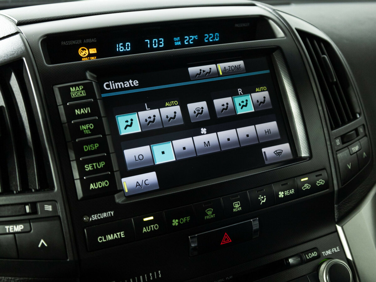 Купить Toyota Land Cruiser 200 Series, 2011, 144 791 км, фото №15