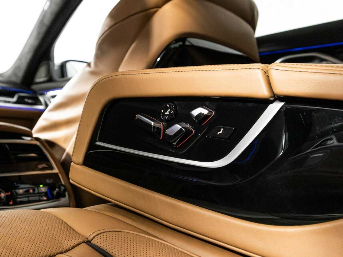 Купить BMW 7 серии 740d xDrive, 2022, 57 970 км, фото №14