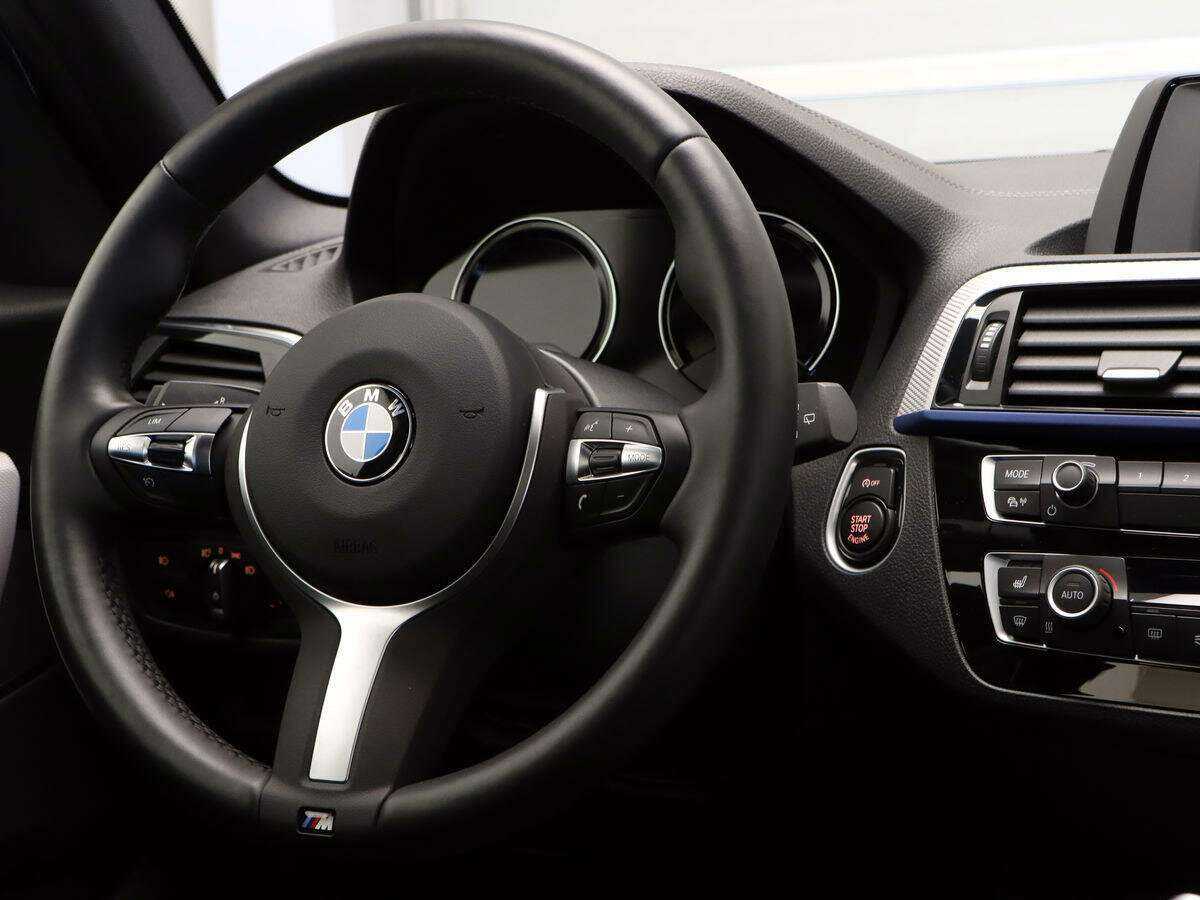 Купить BMW 1 серии 118i, 2018, 1 990 км, фото №14