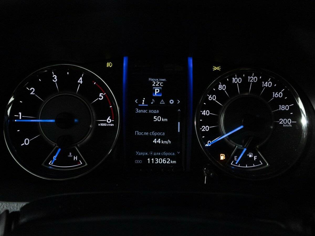 Купить Toyota Fortuner, 2019, 113 061 км, фото №10