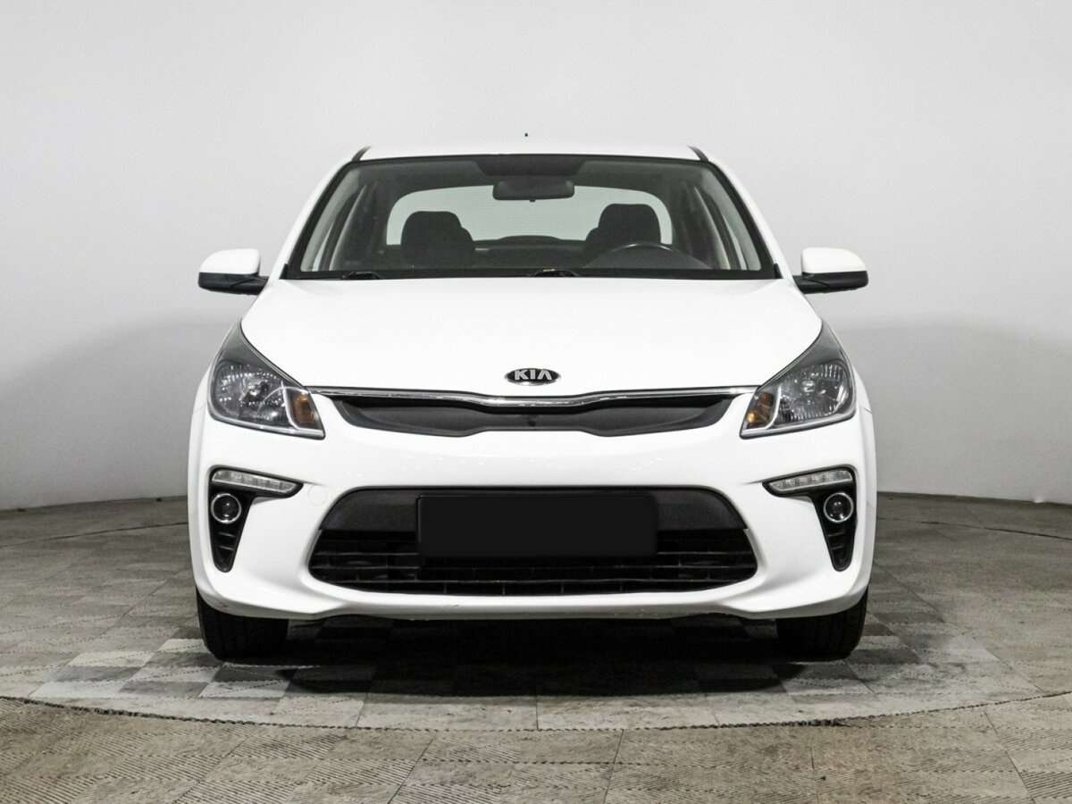 Купить Kia Rio, 2018, 88 406 км, фото №2