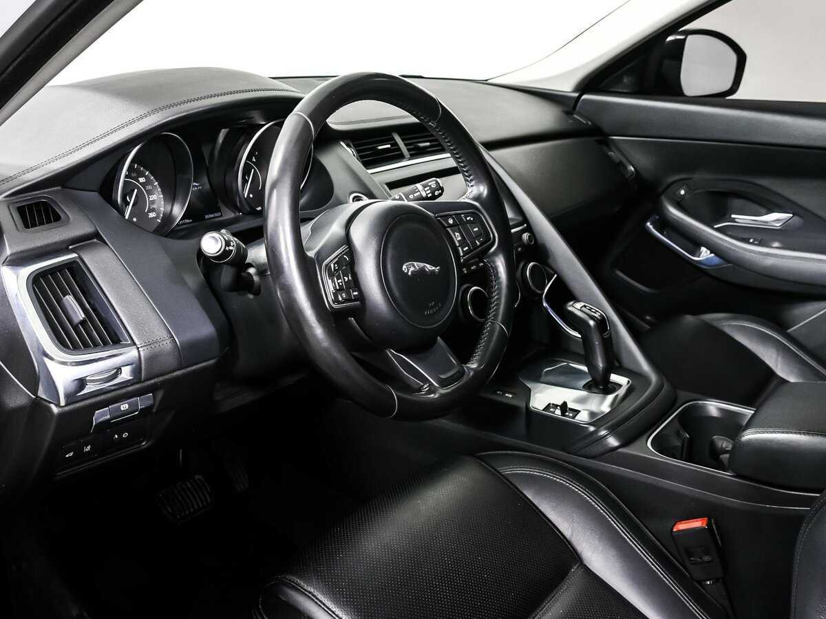 Купить Jaguar E-Pace, 2018, 131 169 км, фото №12