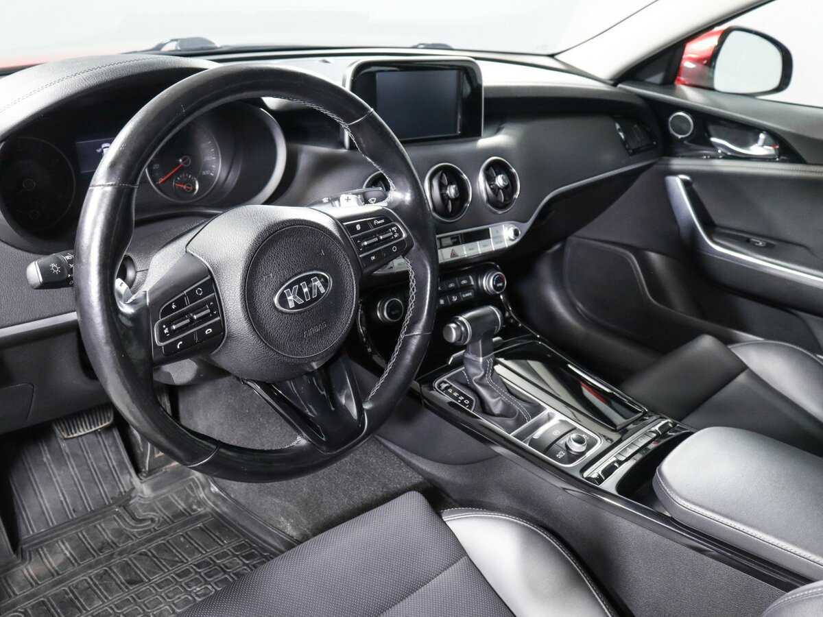 Купить Kia Stinger, 2018, 107 000 км, фото №12