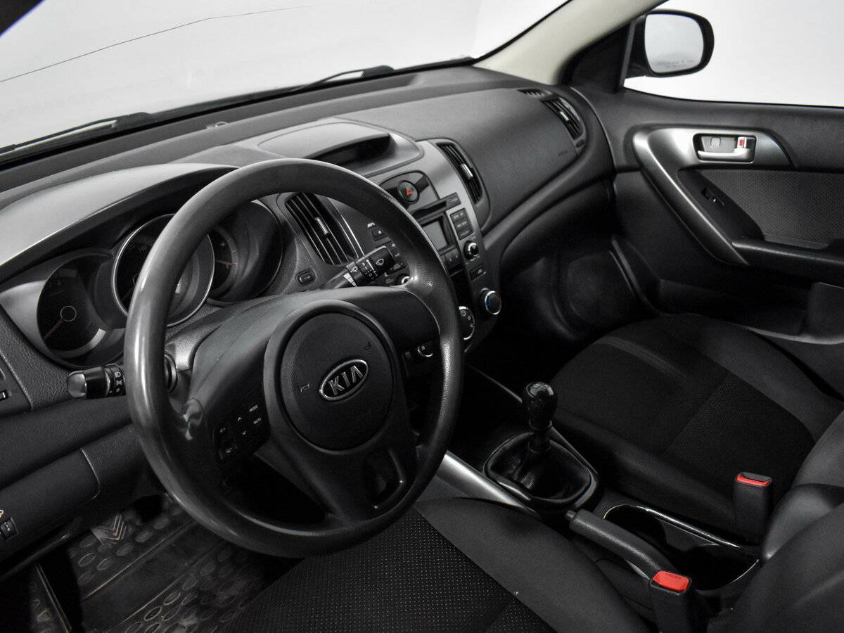 Купить Kia Cerato 6-speed, 2010, 210 103 км, фото №9