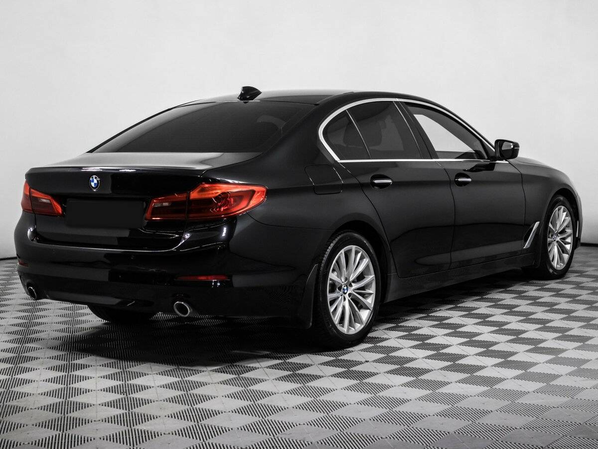 Купить BMW 5 серии 520d xDrive VII (G30/G31/G38), 2017, 198 968 км, фото №4