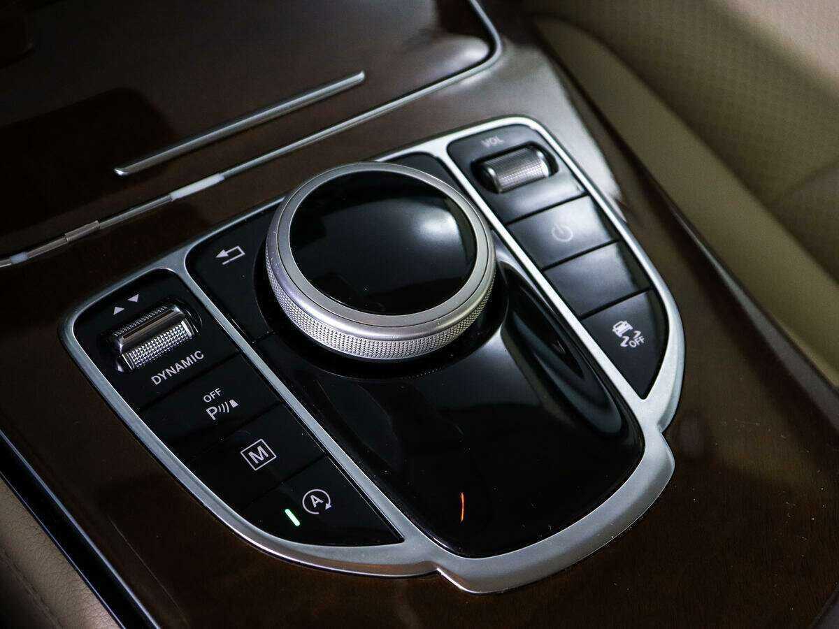 Купить Mercedes-Benz GLC 250, 2015, 131 684 км, фото №19