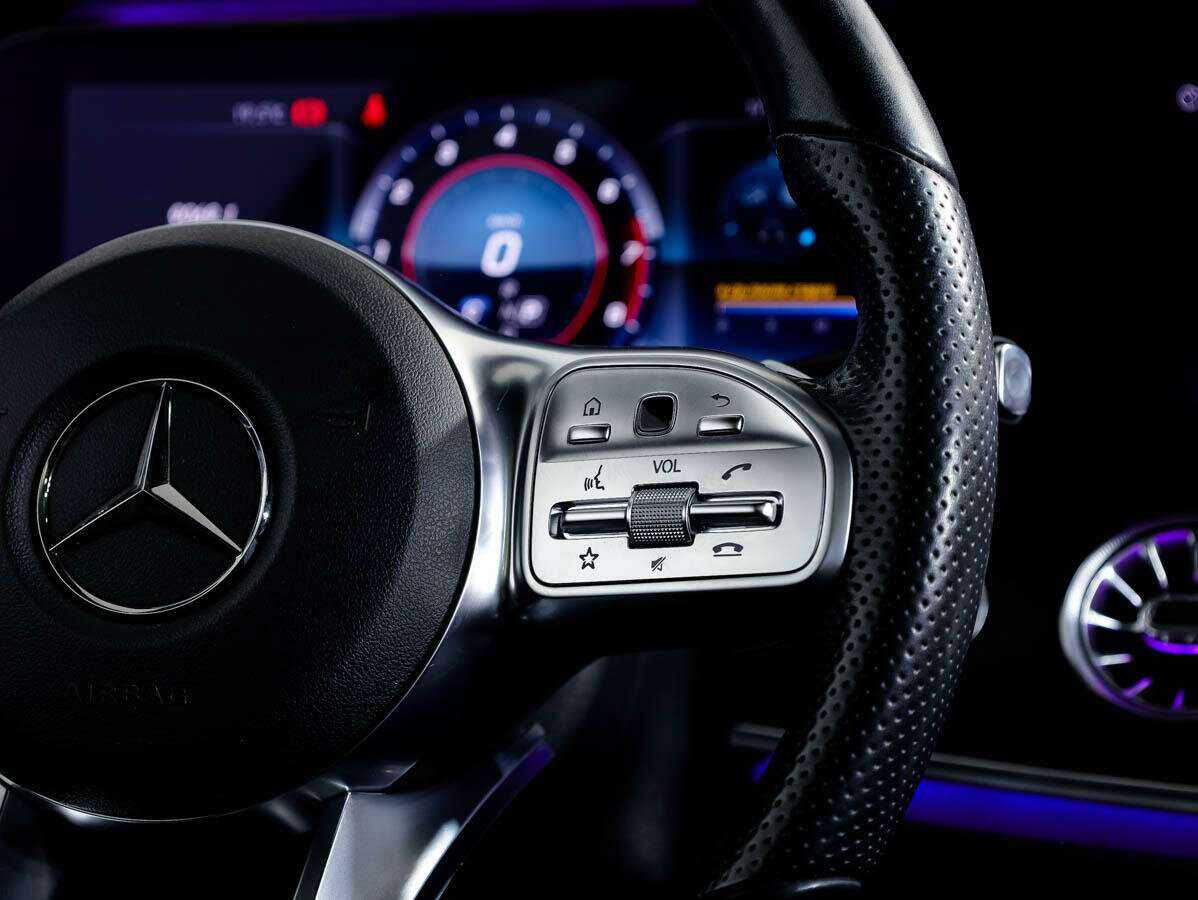 Купить Mercedes-Benz E-Класс 200, 2019, 35 589 км, фото №16