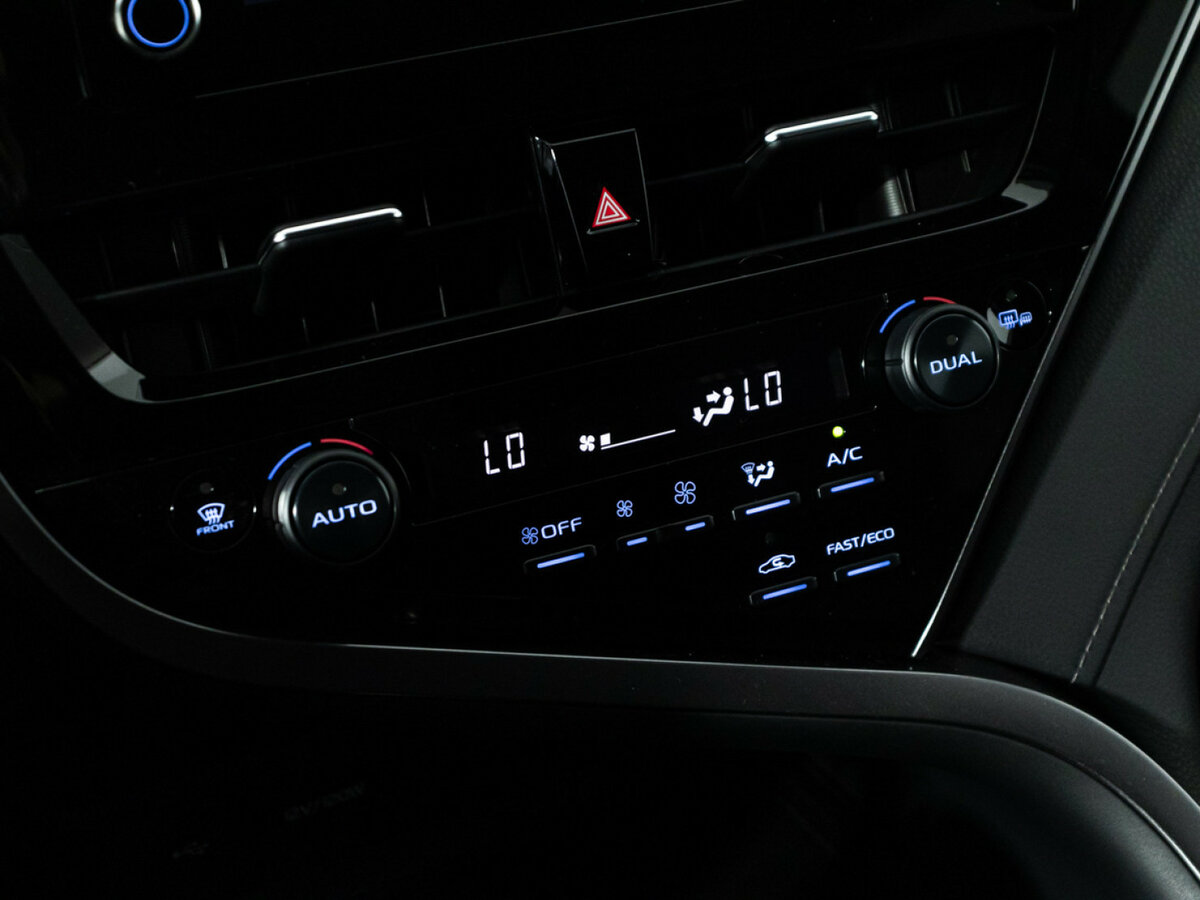 Купить Toyota Camry VIII (XV70) Рестайлинг, 2022, 81 100 км, фото №16