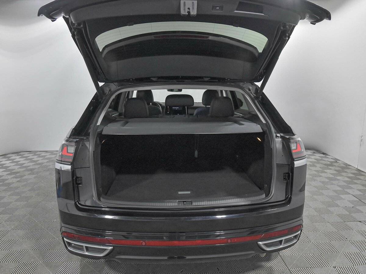 Купить Volkswagen Teramont X, 2023, 6 000 км, фото №19