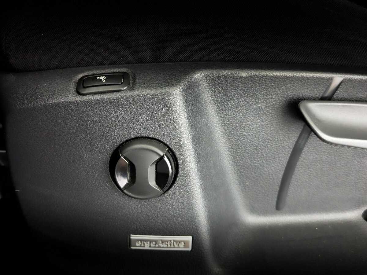 Купить Volkswagen Touran, 2018, 234 634 км, фото №15