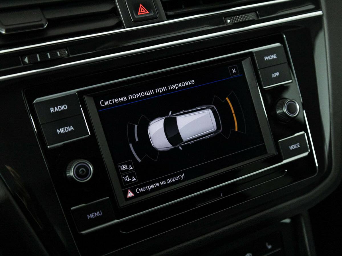 Купить Volkswagen Tiguan II Рестайлинг, 2021, 63 490 км, фото №15