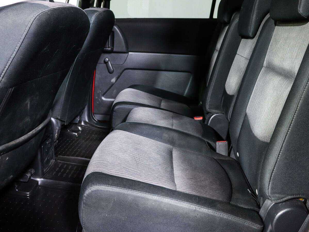 Купить Mazda 5, 2007, 365 149 км, фото №9