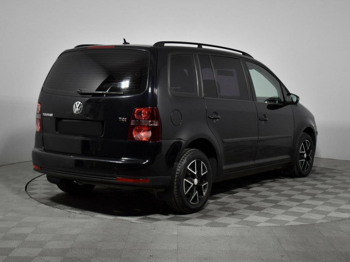Купить Volkswagen Touran, 2010, 215 585 км, фото №5