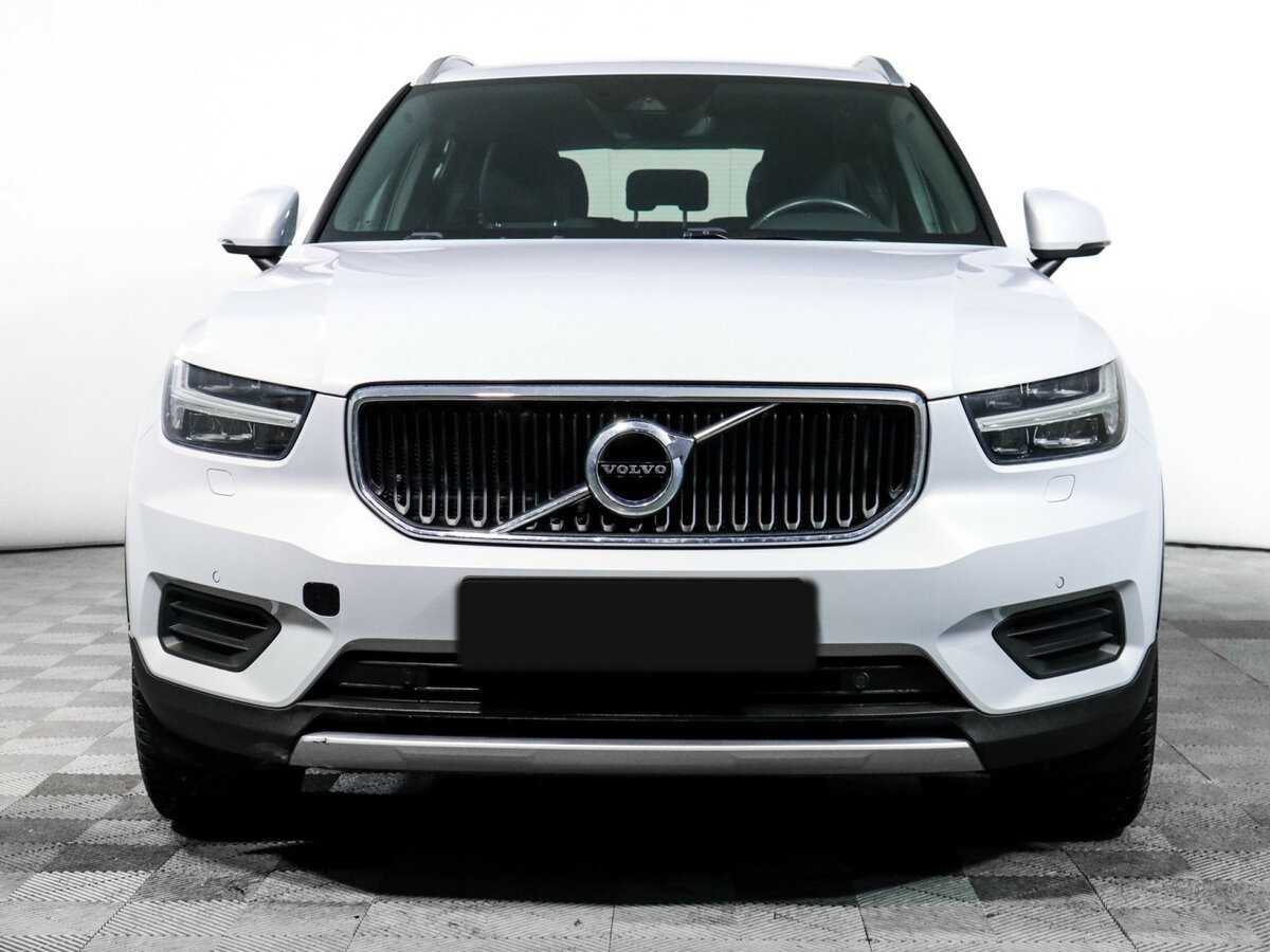 Купить Volvo XC40, 2020, 60 000 км, фото №2