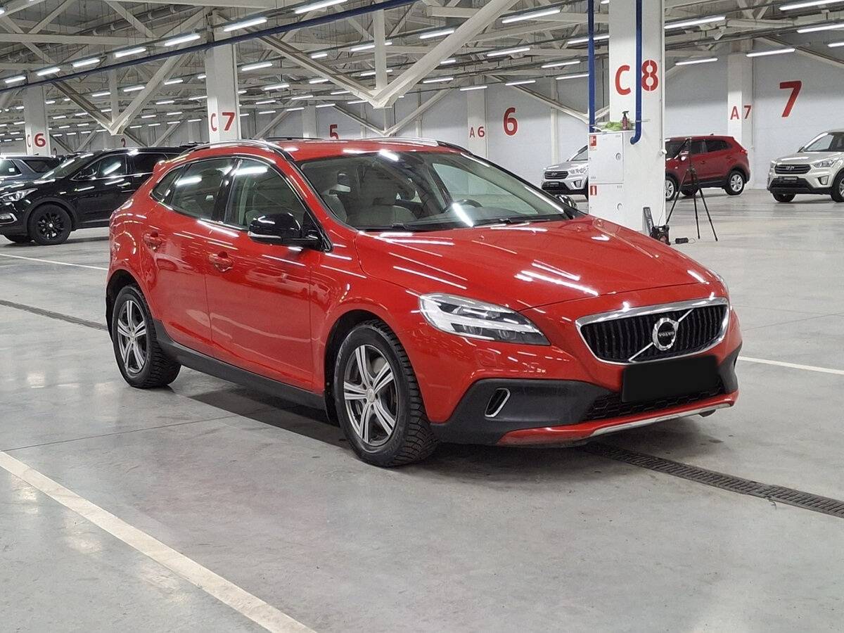 Купить Volvo V40 Cross Country I Рестайлинг, 2017, 133 679 км, фото №3