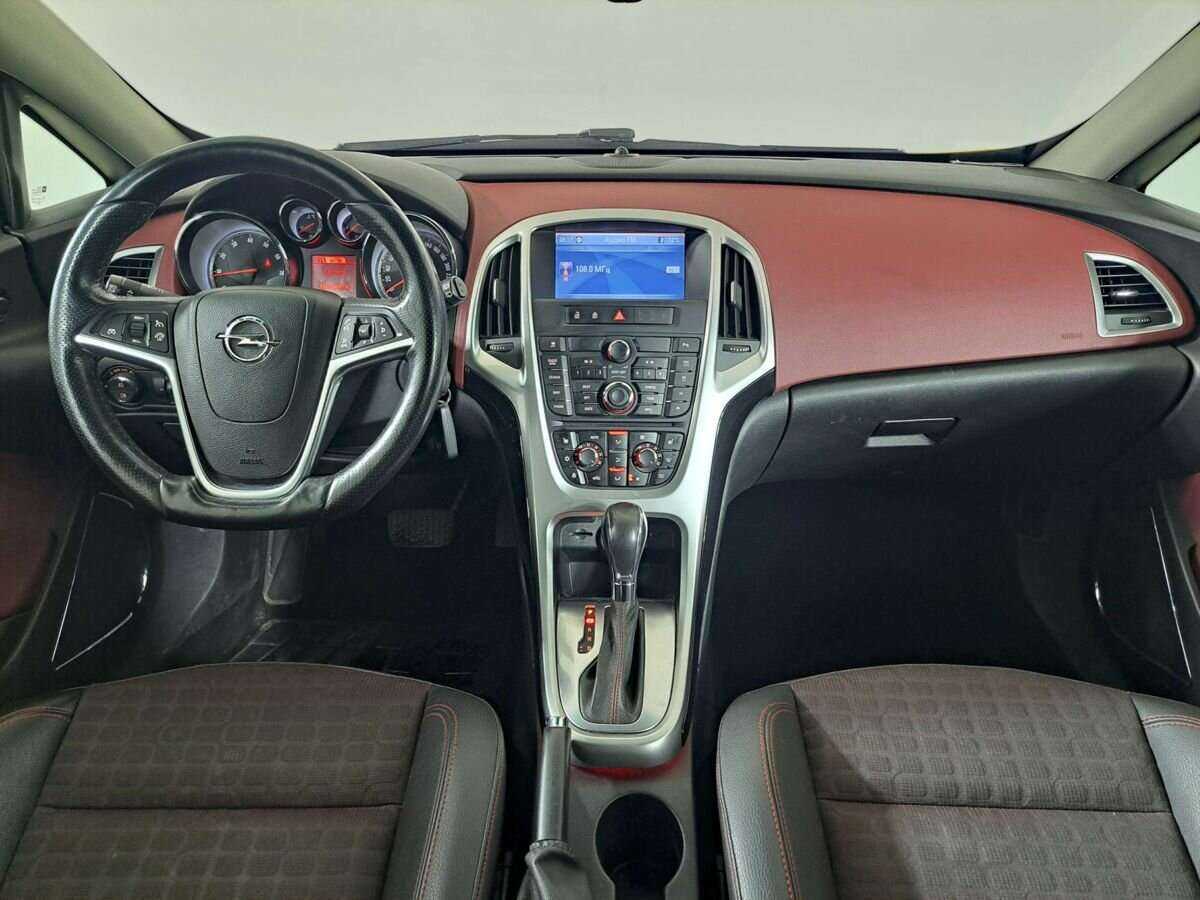 Купить Opel Astra GTC, 2013, 120 970 км, фото №12