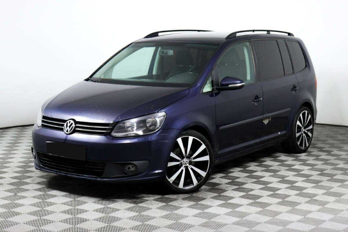 Купить Volkswagen Touran, 2012, 326 100 км, фото №1