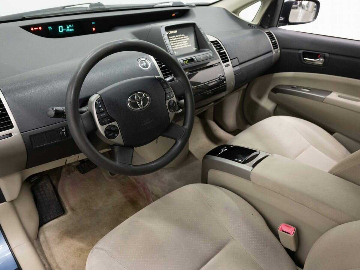 Купить Toyota Prius, 2008, 250 400 км, фото №7