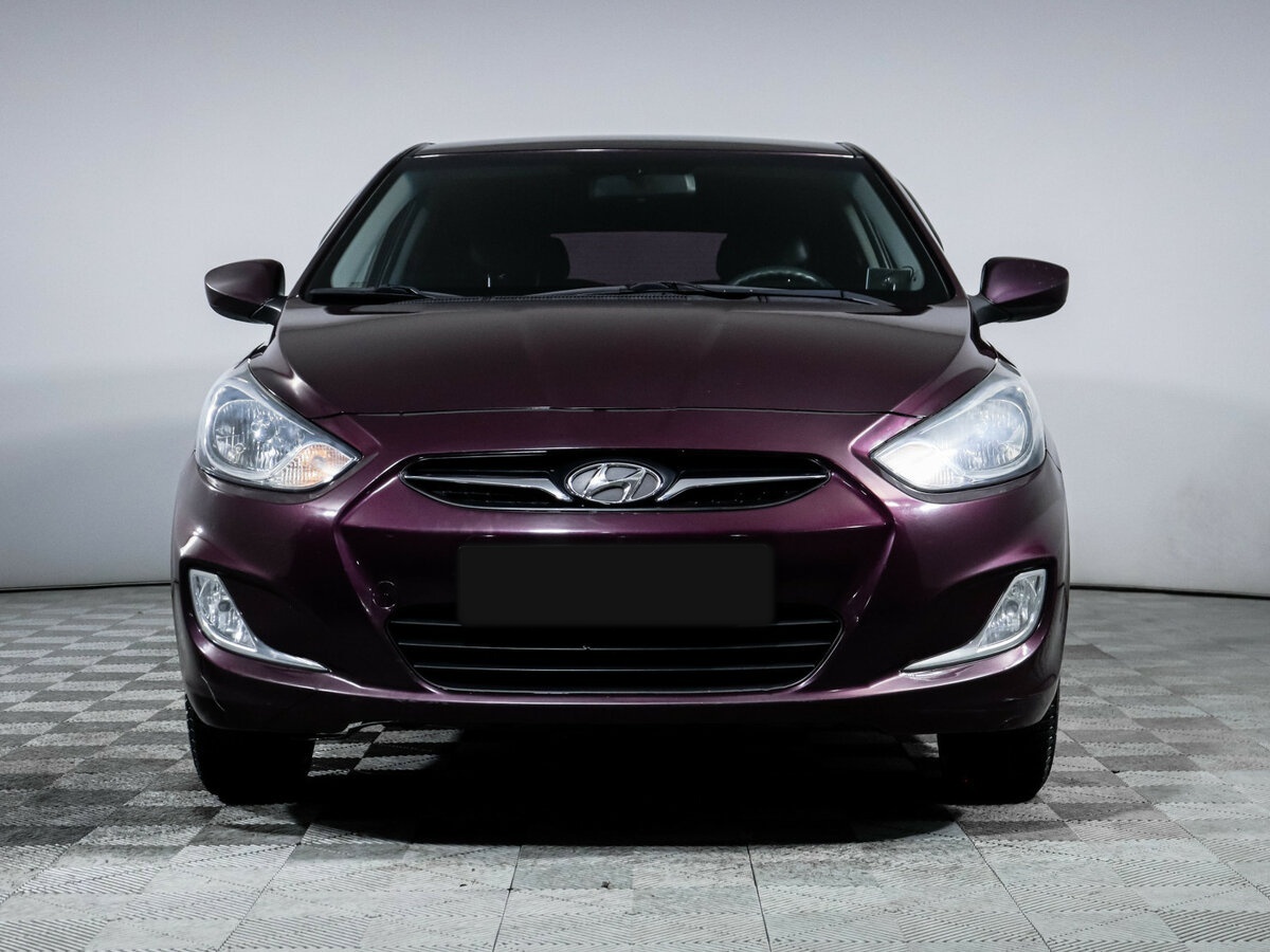 Купить Hyundai Solaris I, 2013, 110 000 км, фото №2