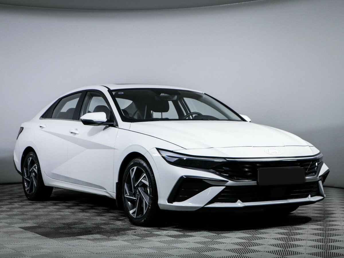Купить Hyundai Elantra VII (CN7) Рестайлинг, 2023, 7 800 км, фото №3