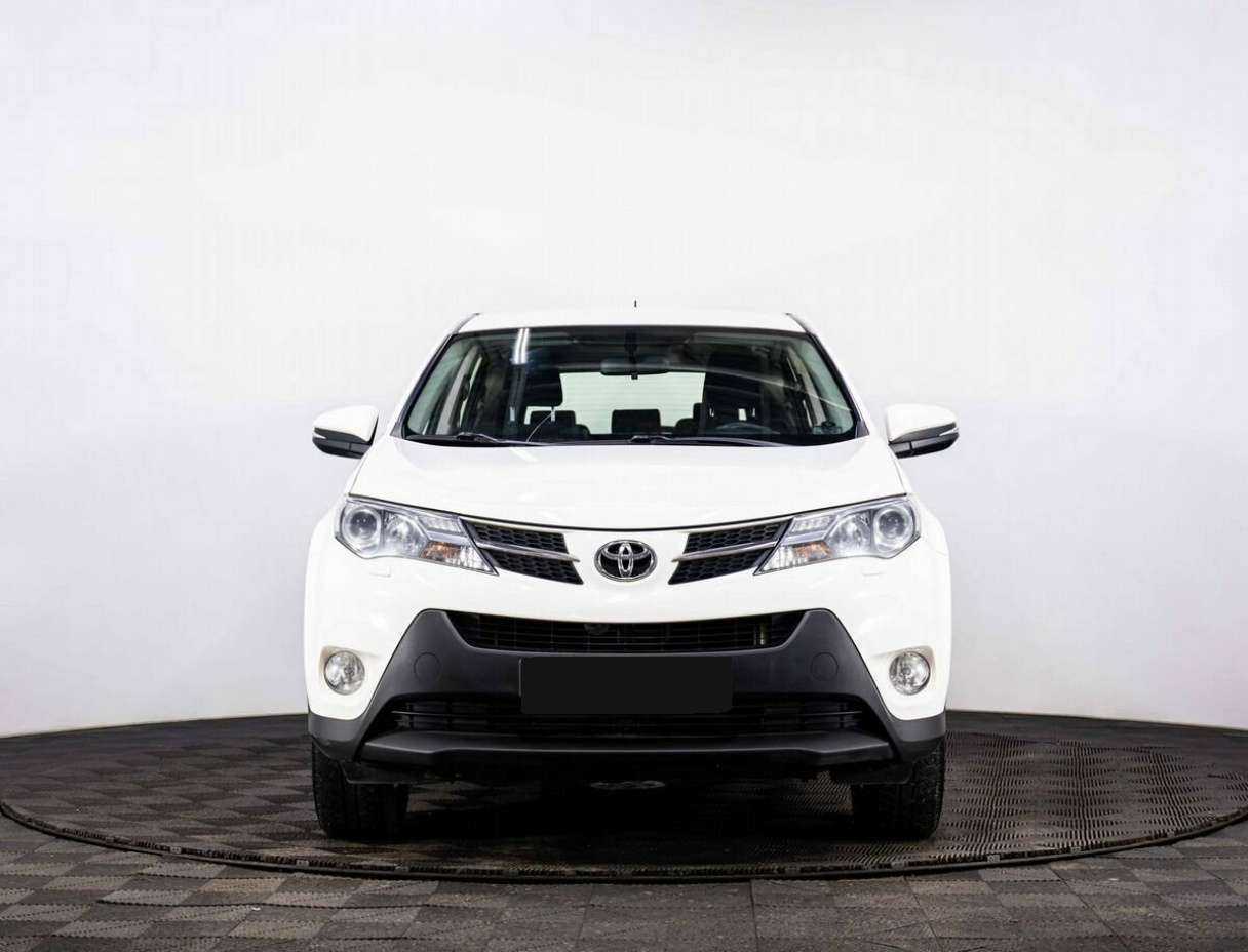 Купить Toyota RAV4, 2013, 133 185 км, фото №2