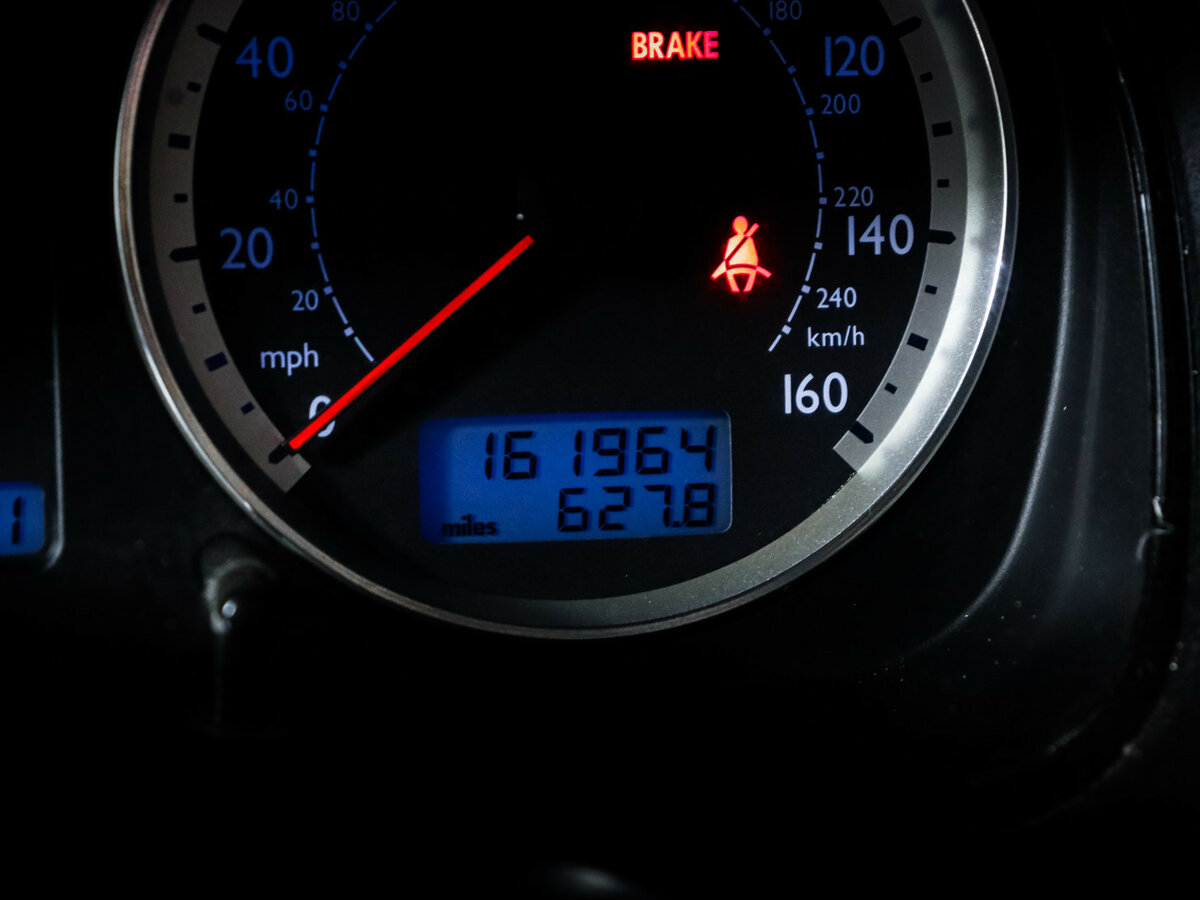 Купить Volkswagen Jetta IV, 2003, 260 655 км, фото №8