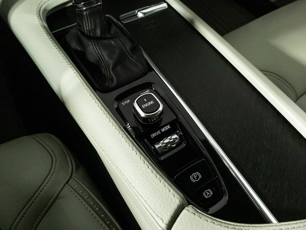 Купить Volvo V90 Cross Country, 2017, 126 000 км, фото №20