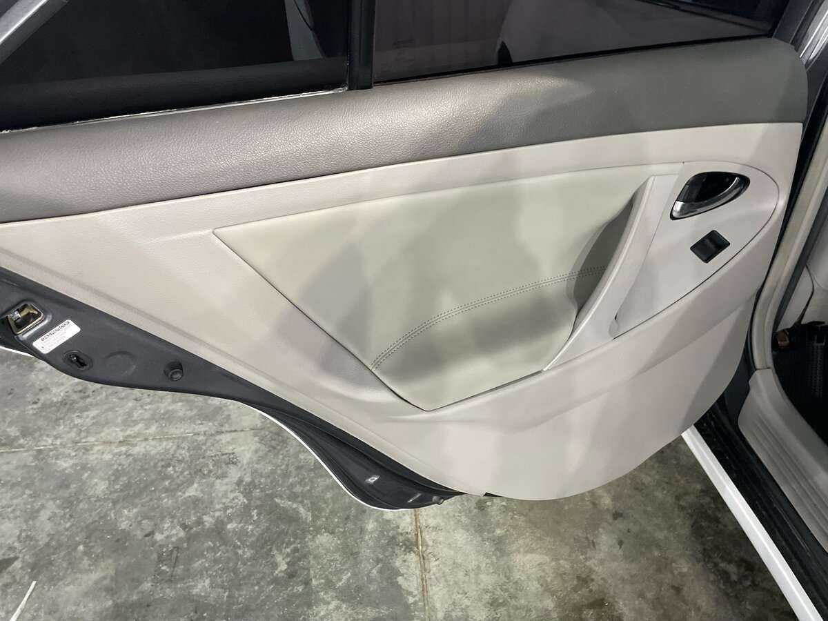 Купить Toyota Camry, 2007, 421 827 км, фото №18