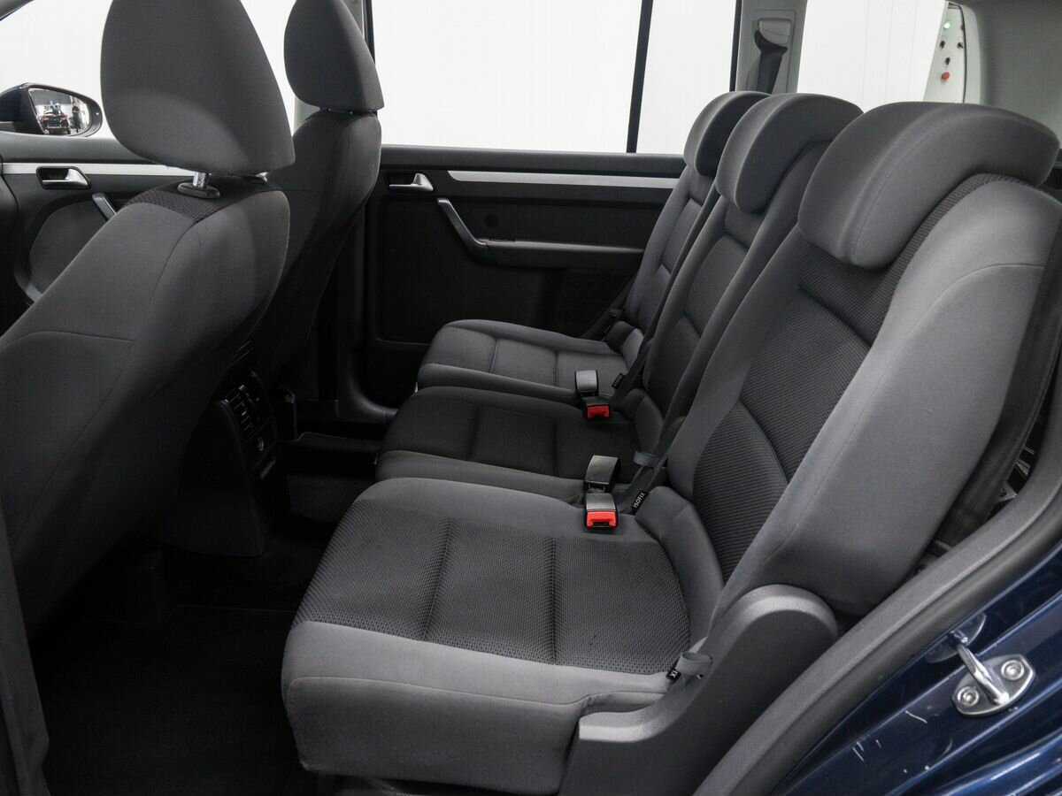 Купить Volkswagen Touran, 2012, 178 001 км, фото №13