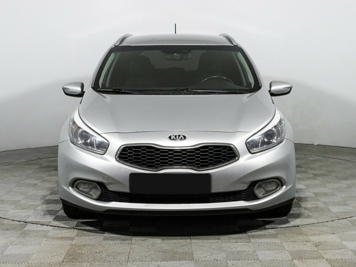 Купить Kia Ceed II, 2015, 161 828 км, фото №2