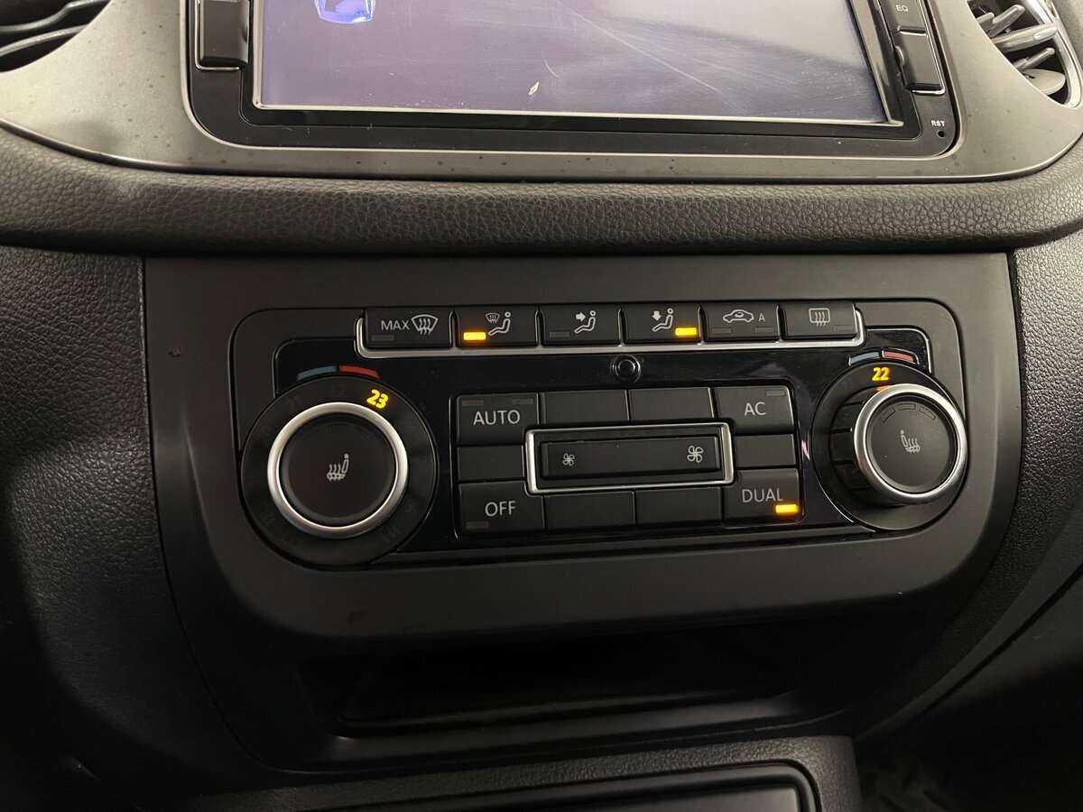 Купить Volkswagen Tiguan, 2010, 196 286 км, фото №13