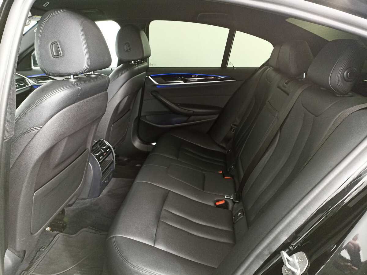 Купить BMW 5 серии 520d xDrive, 2018, 117 323 км, фото №11