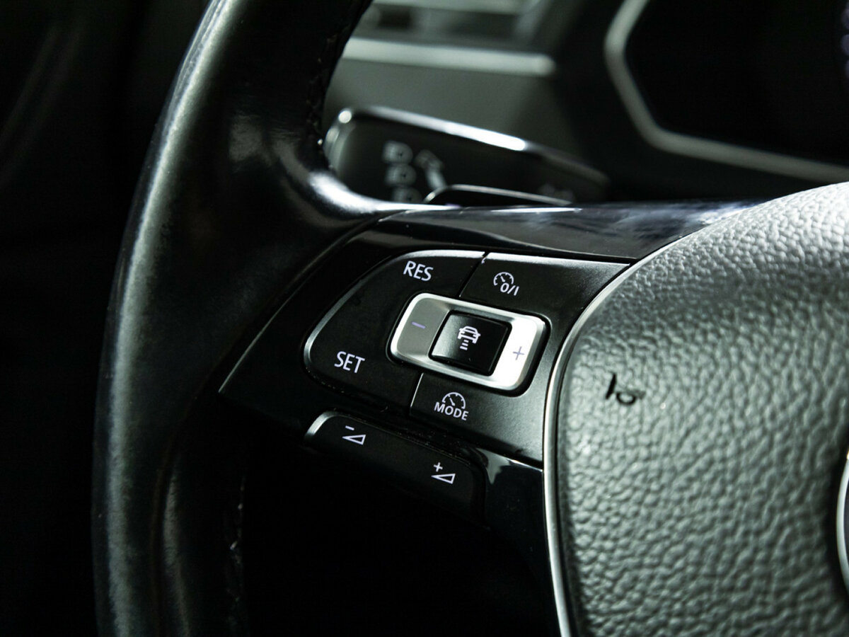 Купить Volkswagen Tiguan II, 2018, 152 619 км, фото №22