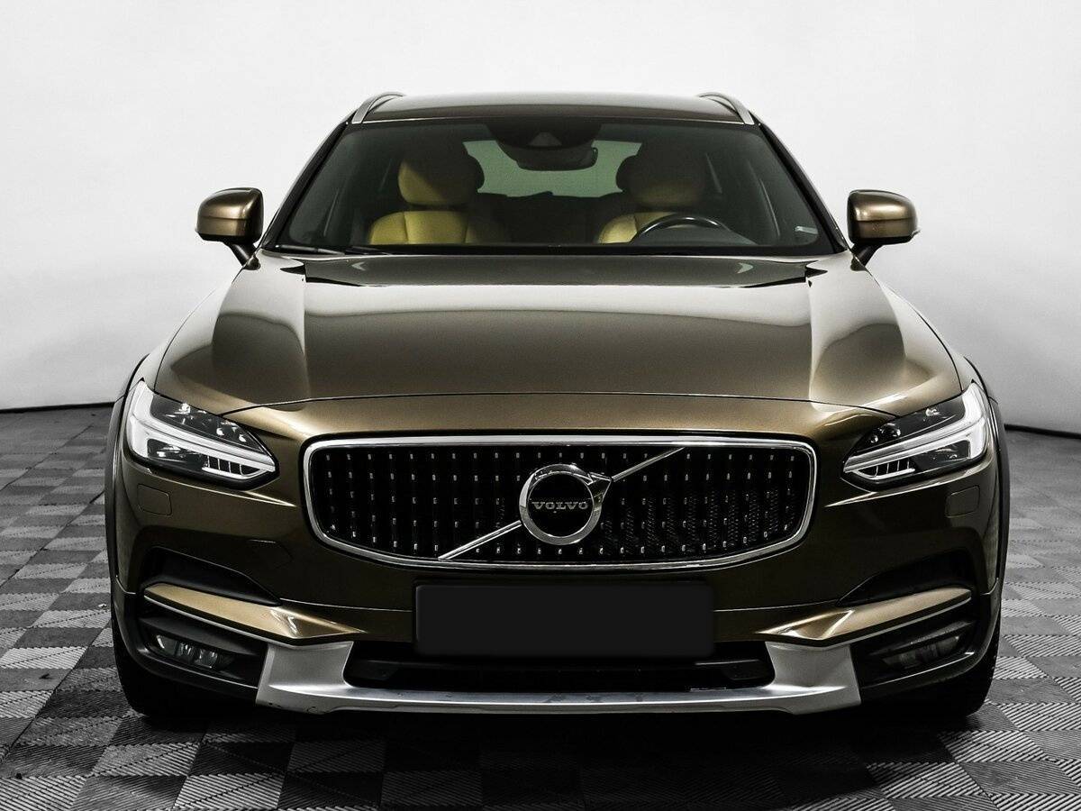 Купить Volvo V90 Cross Country, 2017, 128 222 км, фото №2