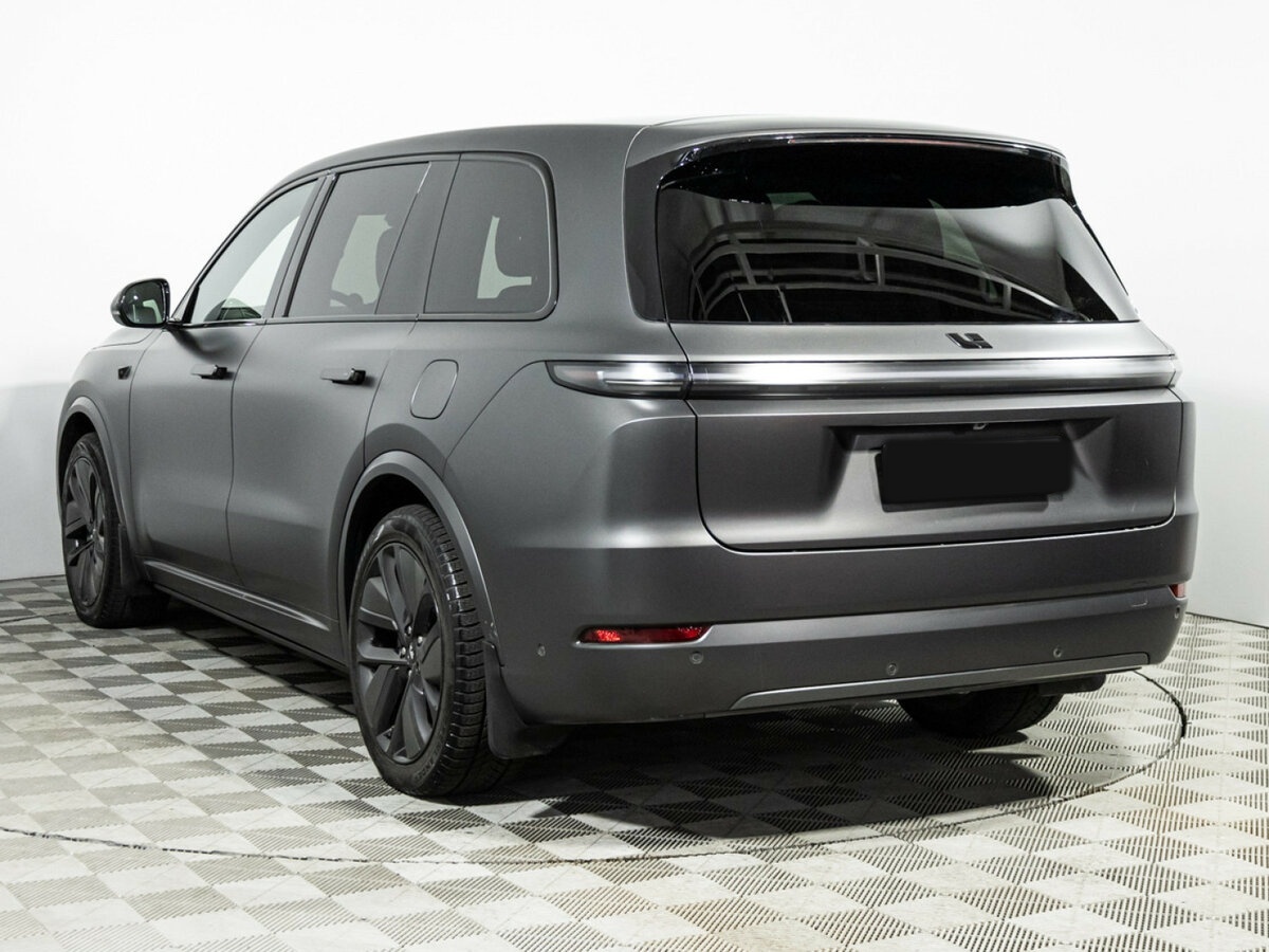 Купить Li Auto (Lixiang) L9 52.3 kWh I Рестайлинг, 2024, 31 010 км, фото №6