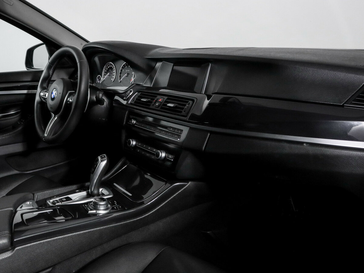 Купить BMW 5 серии 520i VI (F10/F11/F07) Рестайлинг, 2014, 138 019 км, фото №9