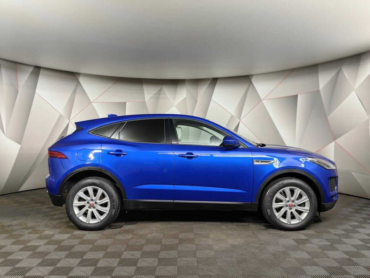 Купить Jaguar E-Pace, 2019, 80 184 км, фото №6