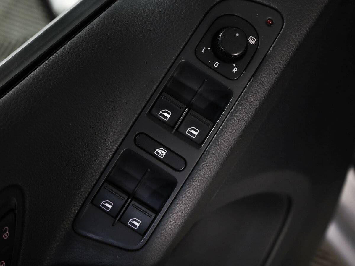 Купить Volkswagen Tiguan I Рестайлинг, 2011, 120 412 км, фото №20