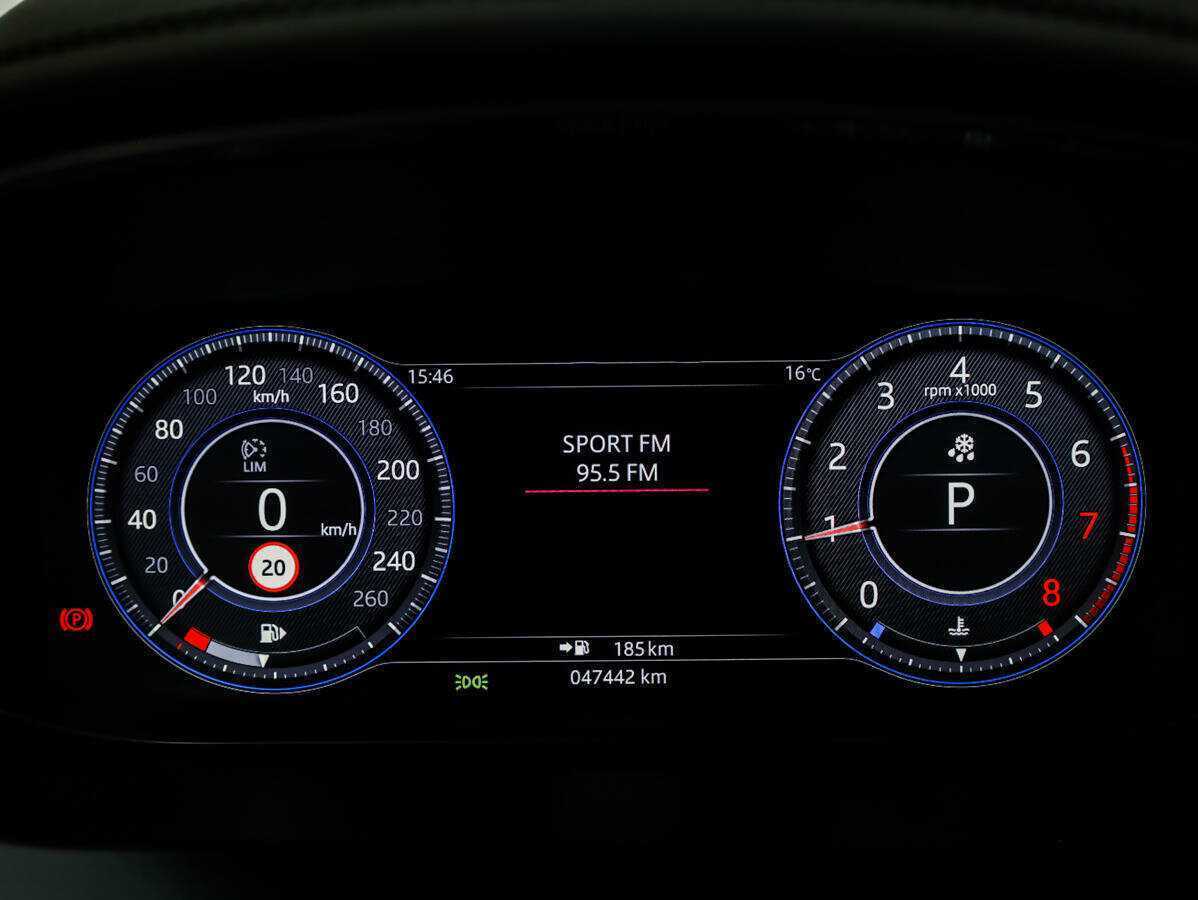 Купить Jaguar E-Pace, 2018, 47 442 км, фото №22