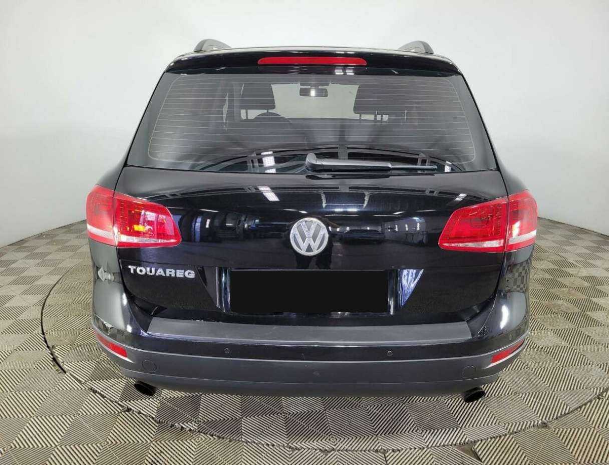 Купить Volkswagen Touareg, 2012, 281 555 км, фото №3