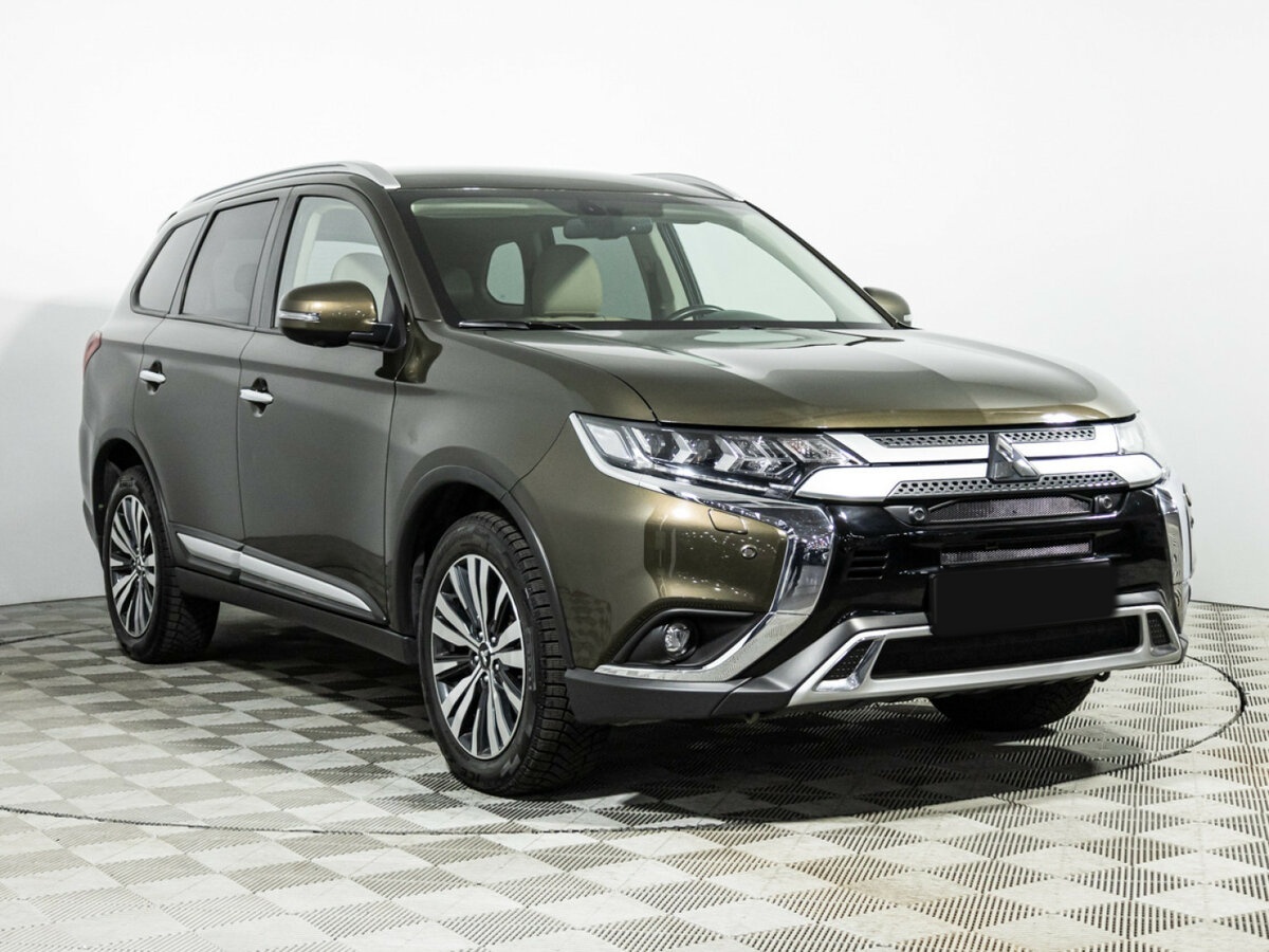Купить Mitsubishi Outlander III Рестайлинг 3, 2020, 83 453 км, фото №3