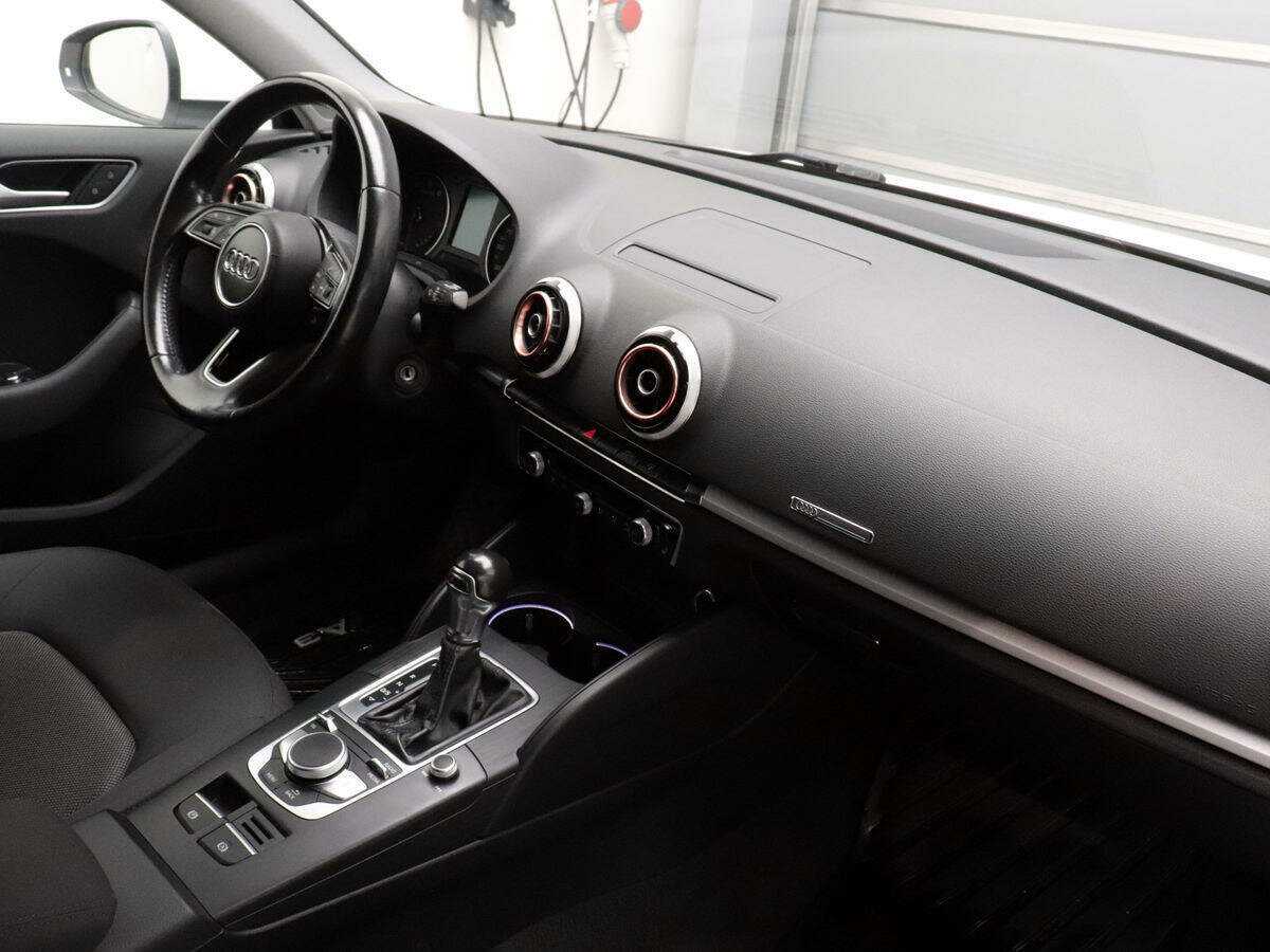Купить Audi A3 Sportback, 2016, 130 940 км, фото №7