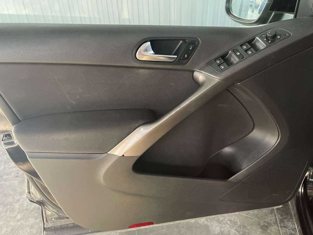 Купить Volkswagen Tiguan, 2008, 208 363 км, фото №19