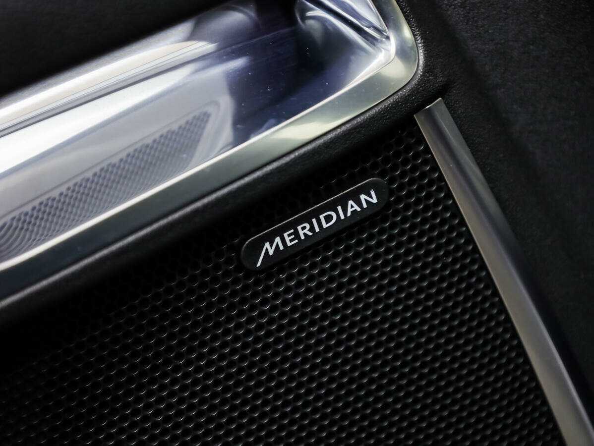 Купить Jaguar E-Pace, 2018, 47 442 км, фото №17