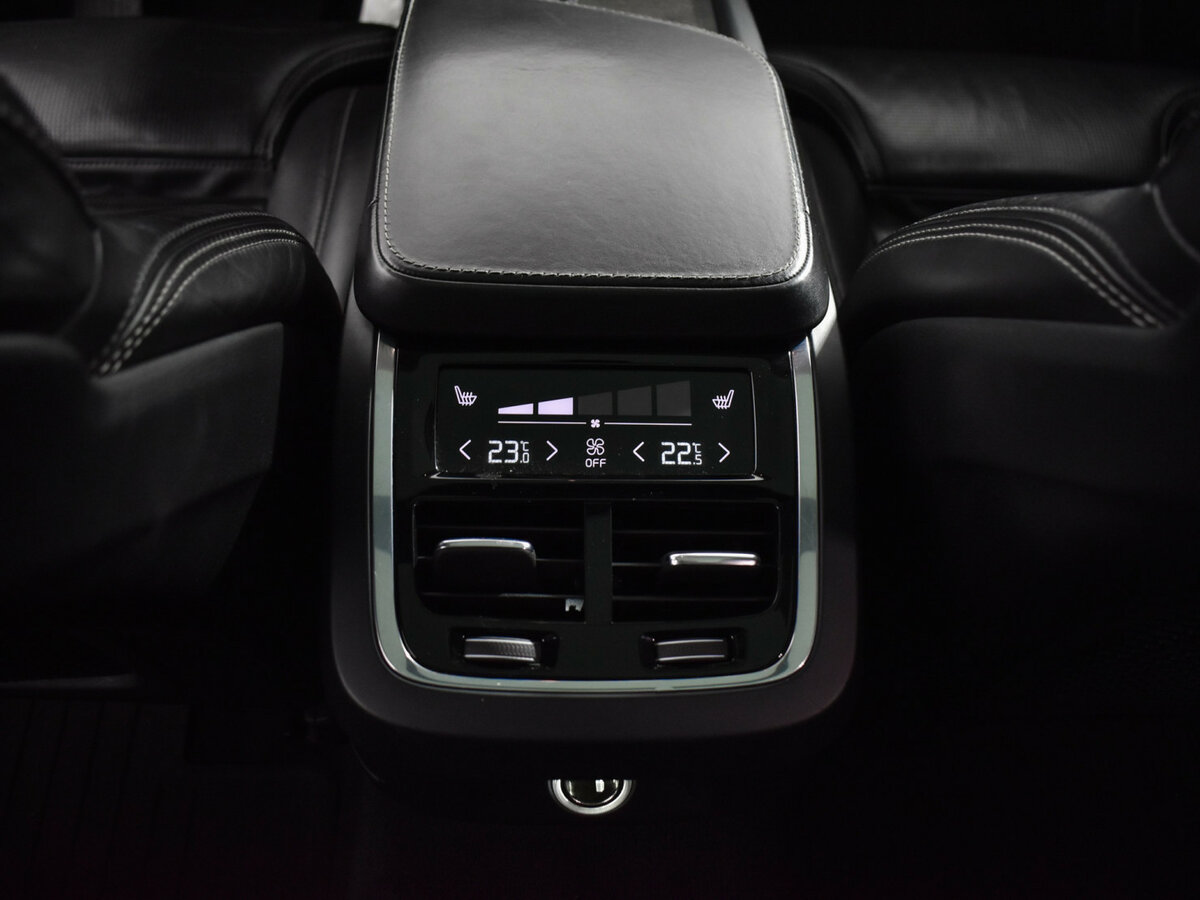 Купить Volvo V90 Cross Country I, 2017, 271 200 км, фото №17
